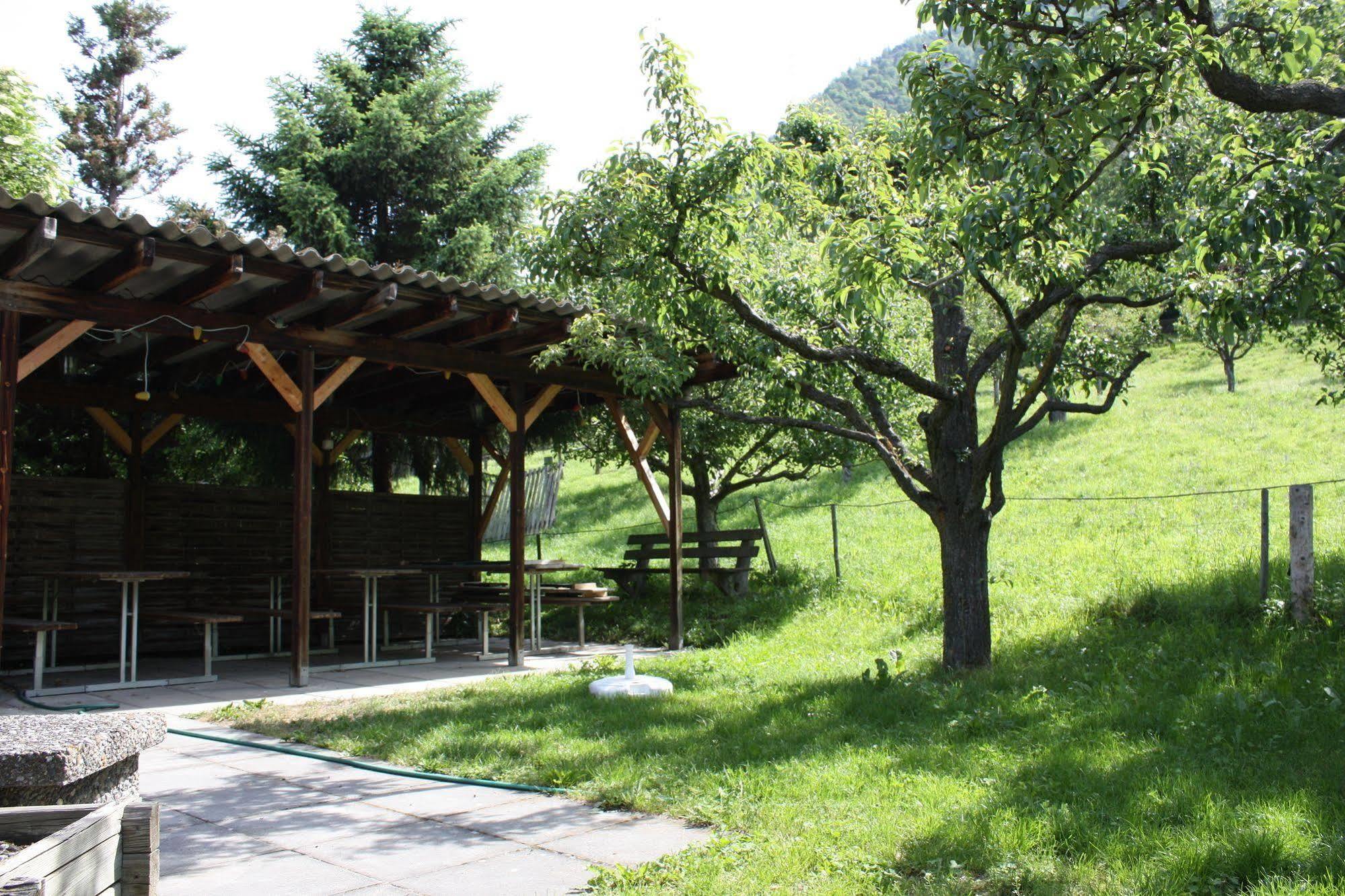 Hotel & Bildungshaus St. Jodern Visp Exterior foto