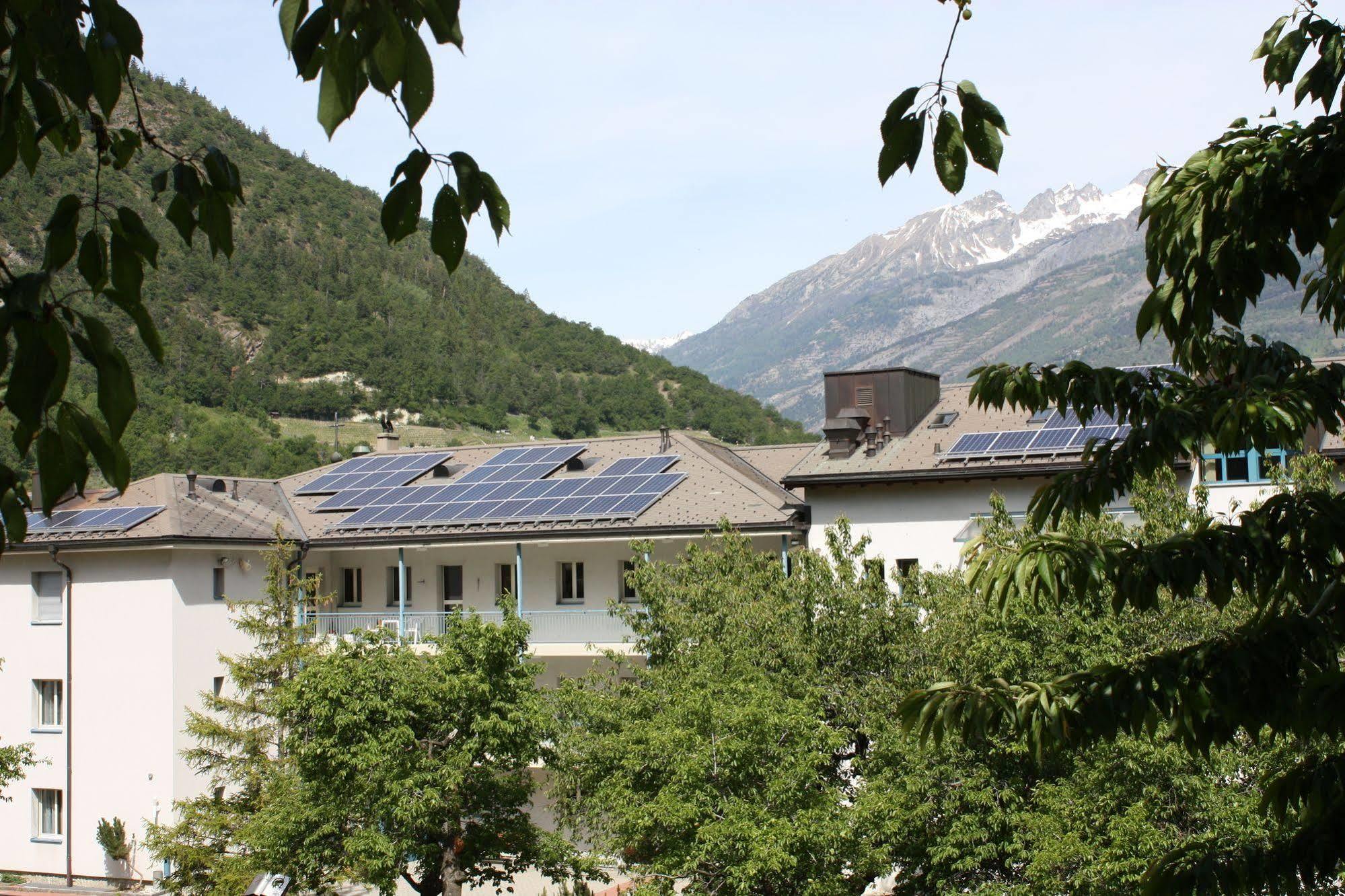 Hotel & Bildungshaus St. Jodern Visp Exterior foto